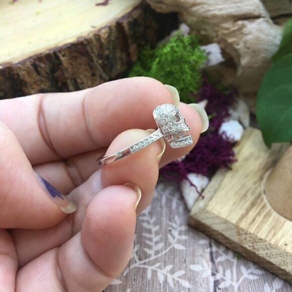 Sterling Silver Skull CZ Ring Size 8 - Picture 8 of 8